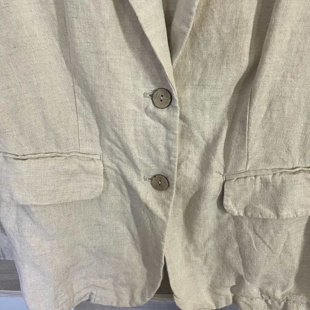 Linen blazer - Picture 2 of 7